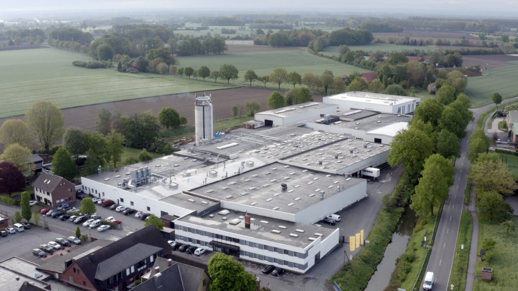 Luftaufnahme des heutigen Sudbrock-Firmensitzes in Rietberg-Bokel. 